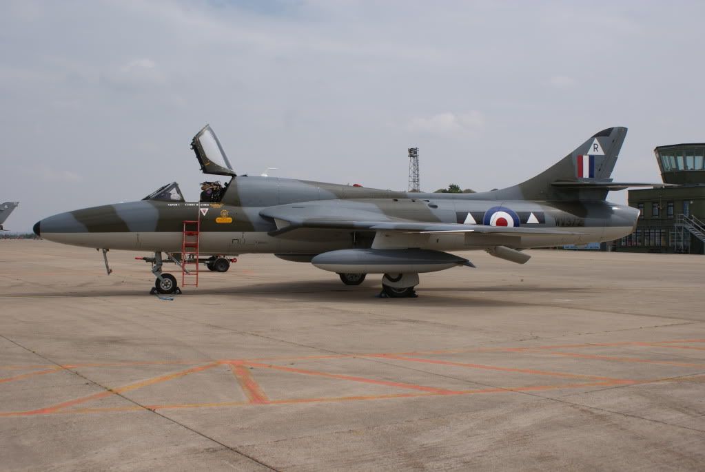 http://i714.photobucket.com/albums/ww142/PhantomPhil/RAF%20Leeming%20Families%20Day%202011/DSC05387.jpg