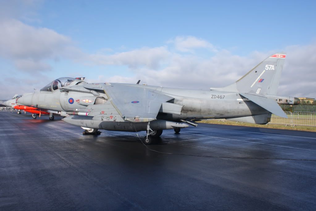 http://i714.photobucket.com/albums/ww142/PhantomPhil/RAF%20Leuchars%20Airshow%202010/DSC04338.jpg