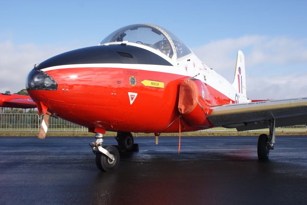 http://i714.photobucket.com/albums/ww142/PhantomPhil/RAF%20Leuchars%20Airshow%202010/DSC04344.jpg