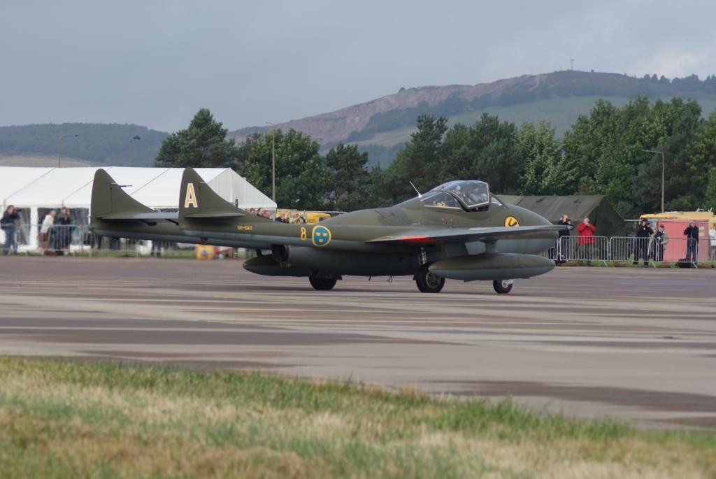 http://i714.photobucket.com/albums/ww142/PhantomPhil/The%20Last%20Last%20Leuchars%20Air%20Show%202013/DSC00612_zps62f017af.jpg