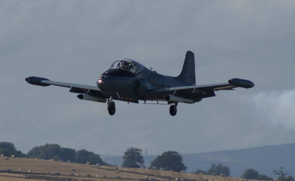 http://i714.photobucket.com/albums/ww142/PhantomPhil/The%20Last%20Last%20Leuchars%20Air%20Show%202013/DSC00785_zps358a3b90.jpg