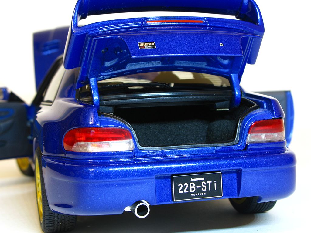 autoart subaru 22b