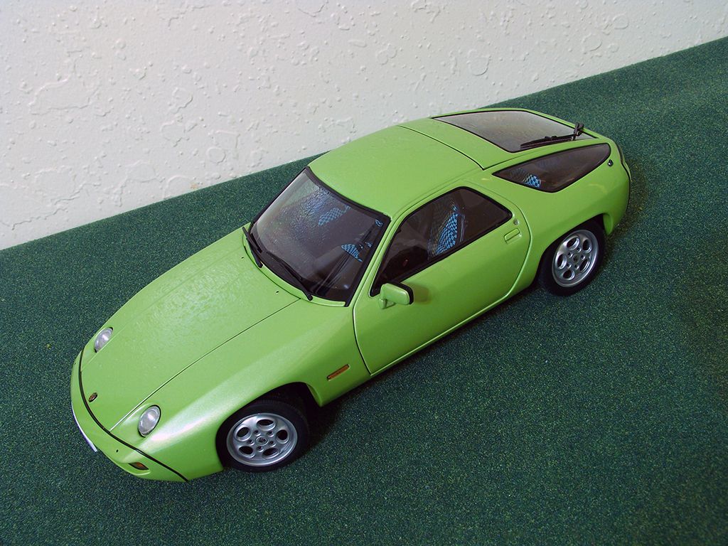 autoart porsche 928