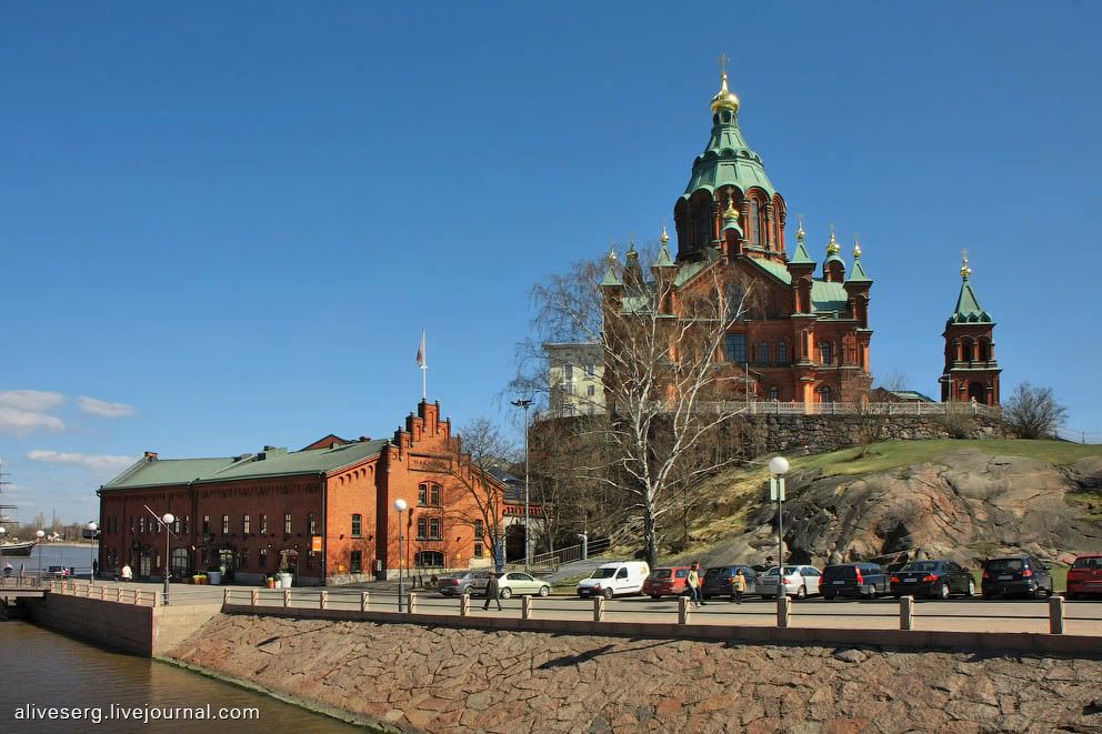 Проездом через Эспланаду, два собора, вокзал и пороги | Helsinki, Finland Photobucket