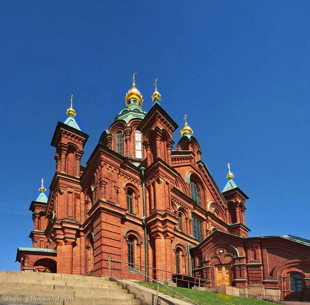 Проездом через Эспланаду, два собора, вокзал и пороги | Helsinki, Finland Photobucket
