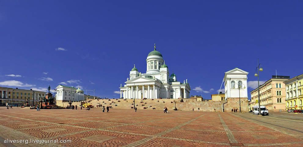 Проездом через Эспланаду, два собора, вокзал и пороги | Helsinki, Finland Photobucket