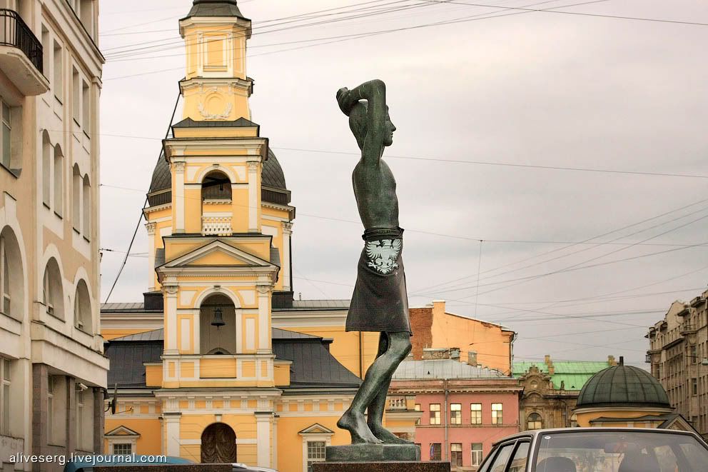 Трэ/ынды Питера – приодевание памятников Photobucket