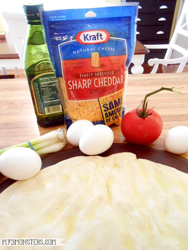 Breakfast Pizza recipe Cheesy Morning Pizza Recipe at my3monsters.com