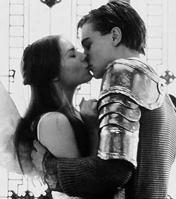 romeo_juliet_kiss1.jpg image by AlexKid38